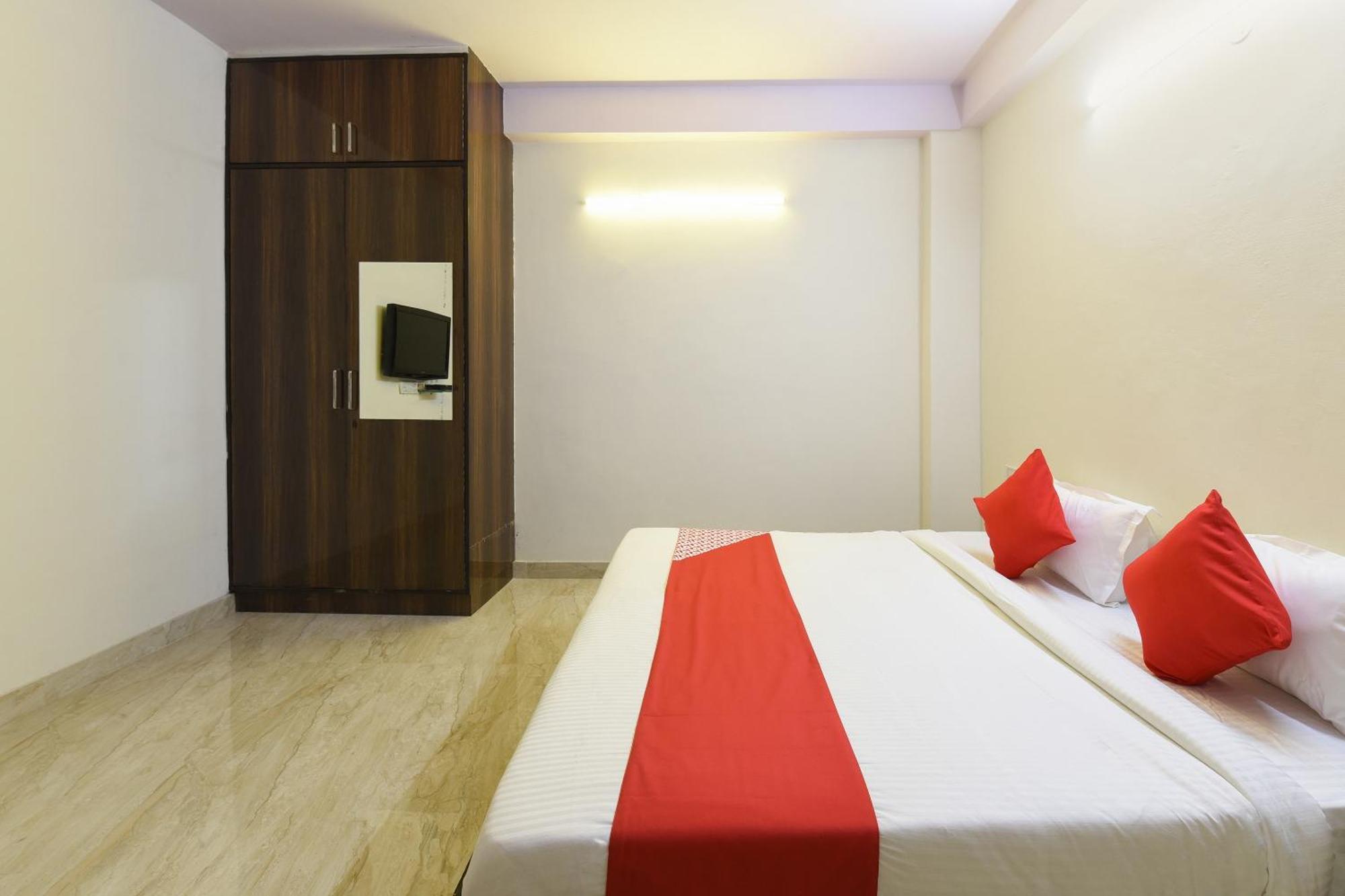 Hotel O Club Residency Yeni Delhi Dış mekan fotoğraf