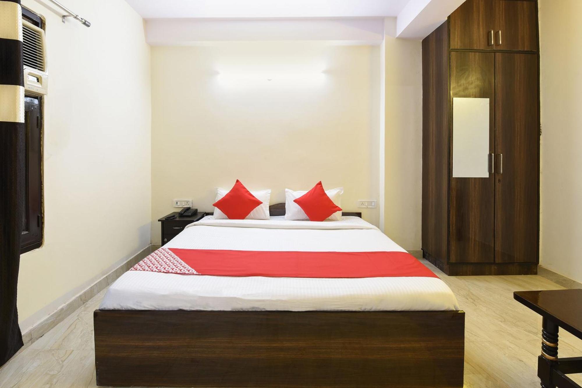 Hotel O Club Residency Yeni Delhi Dış mekan fotoğraf